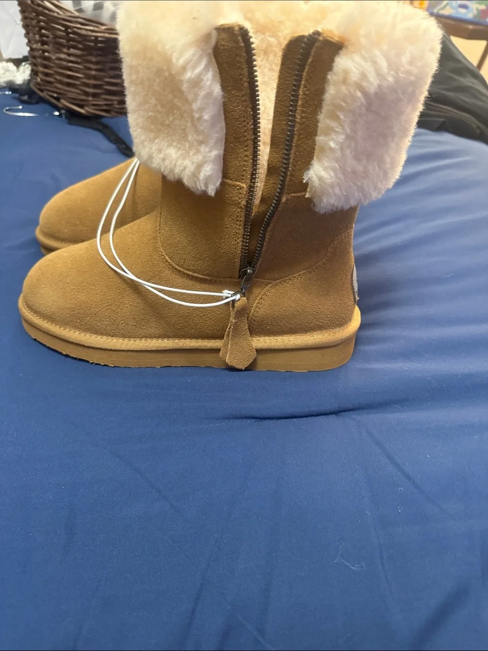 BearPaw Ladies Tan Suede Faux-Fur Cuff Zip Boots